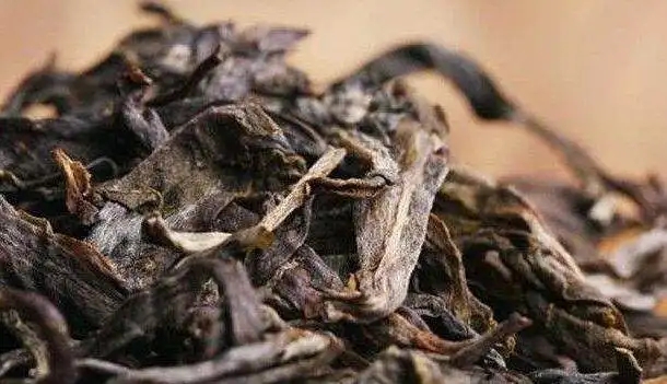 怎么簡單直觀的辨別一款普洱茶的優(yōu)劣？