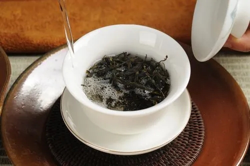 普洱茶怎么泡？原來熟茶和生茶泡法不一樣，浪費了多少茶葉