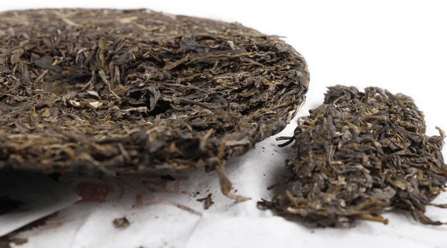 普洱茶餅受潮了怎么辦？四招教你拯救受潮發(fā)霉的茶餅