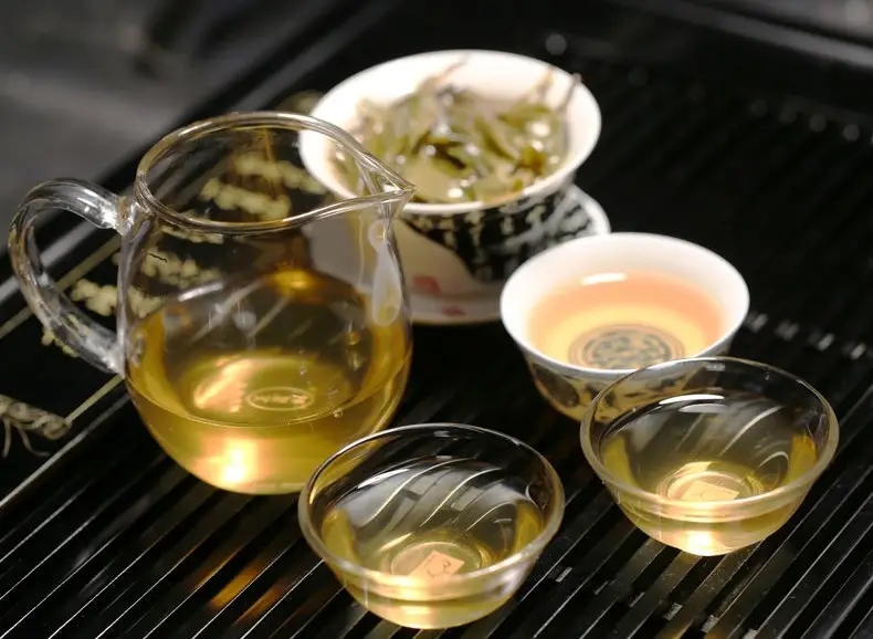 泡茶用什么水？礦泉水，純凈水還是自來水？老中醫(yī)的做法值得參考