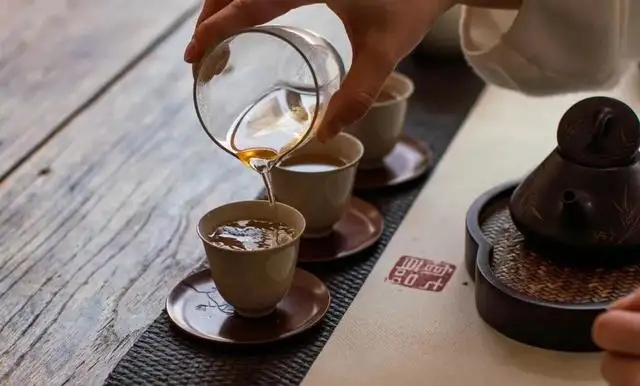 在家喝茶，或許才是我們對(duì)抗疫情的貢獻(xiàn)